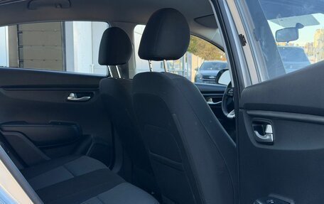 KIA Rio IV, 2022 год, 1 499 000 рублей, 10 фотография