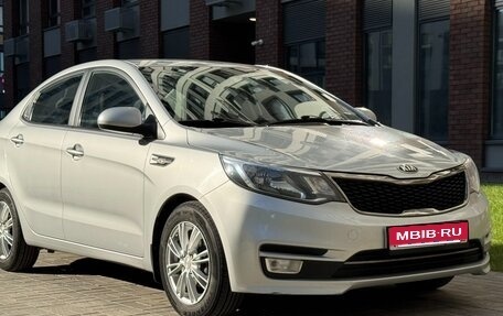 KIA Rio III рестайлинг, 2016 год, 1 070 000 рублей, 1 фотография