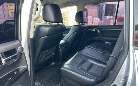 Toyota Land Cruiser 200, 2013 год, 3 000 000 рублей, 5 фотография