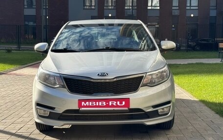KIA Rio III рестайлинг, 2016 год, 1 070 000 рублей, 2 фотография