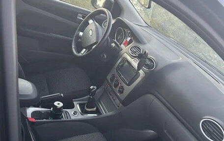 Ford Focus II рестайлинг, 2011 год, 535 000 рублей, 2 фотография
