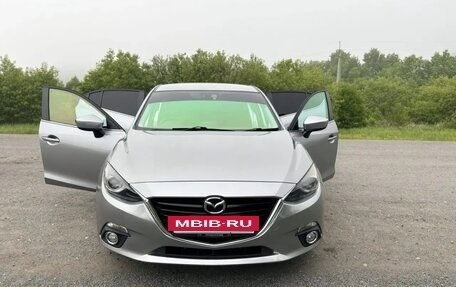 Mazda Axela, 2014 год, 1 050 000 рублей, 5 фотография