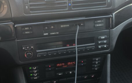 BMW 5 серия, 1999 год, 499 999 рублей, 18 фотография