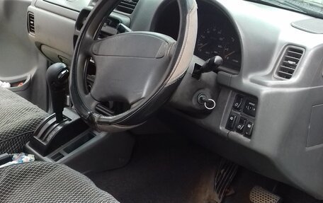 Suzuki Escudo III, 1996 год, 350 000 рублей, 8 фотография