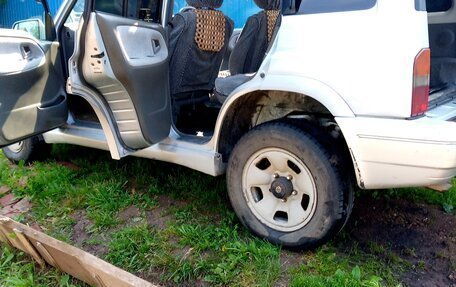 Suzuki Escudo III, 1996 год, 350 000 рублей, 12 фотография