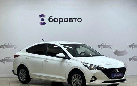 Hyundai Solaris II рестайлинг, 2021 год, 1 650 000 рублей, 3 фотография