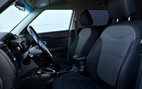 KIA Soul II рестайлинг, 2018 год, 1 350 000 рублей, 9 фотография