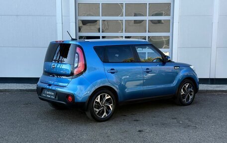 KIA Soul II рестайлинг, 2018 год, 1 350 000 рублей, 5 фотография