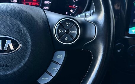 KIA Soul II рестайлинг, 2018 год, 1 350 000 рублей, 20 фотография