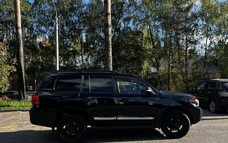 Toyota Land Cruiser 200, 2014 год, 2 900 000 рублей, 7 фотография