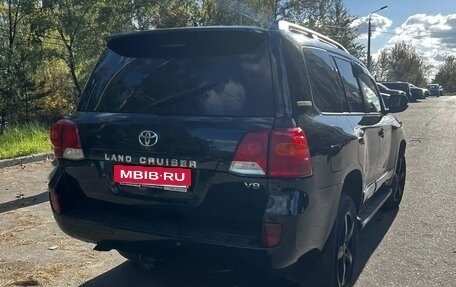 Toyota Land Cruiser 200, 2014 год, 2 900 000 рублей, 5 фотография