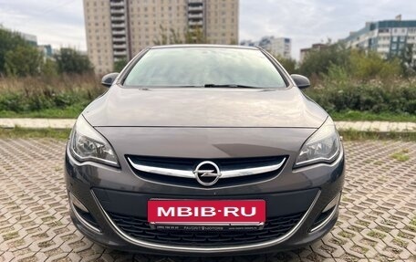 Opel Astra J, 2012 год, 950 000 рублей, 2 фотография