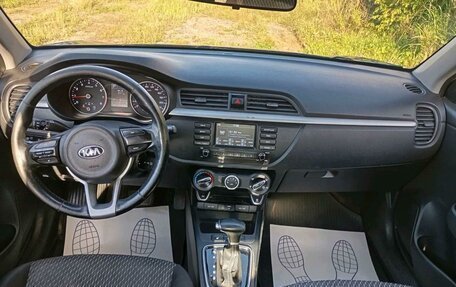 KIA Rio IV, 2018 год, 957 000 рублей, 5 фотография