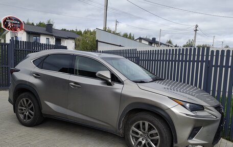 Lexus NX I, 2017 год, 2 800 000 рублей, 2 фотография
