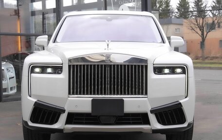Rolls-Royce Cullinan, 2024 год, 57 900 000 рублей, 2 фотография
