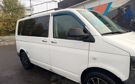Volkswagen Caravelle T5, 2010 год, 1 550 000 рублей, 12 фотография