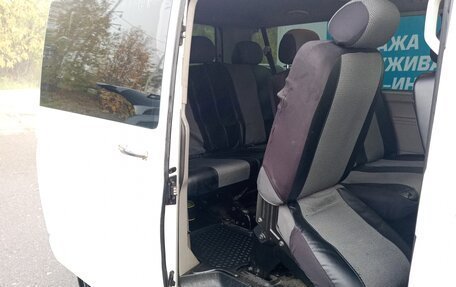 Volkswagen Caravelle T5, 2010 год, 1 550 000 рублей, 7 фотография