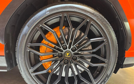 Lamborghini Urus I, 2025 год, 39 990 000 рублей, 17 фотография