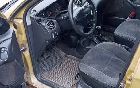 Ford Focus IV, 2001 год, 40 000 рублей, 3 фотография