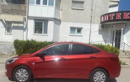 Hyundai Solaris II рестайлинг, 2015 год, 920 000 рублей, 5 фотография