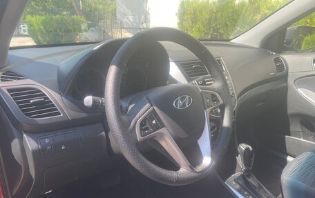 Hyundai Solaris II рестайлинг, 2015 год, 920 000 рублей, 7 фотография