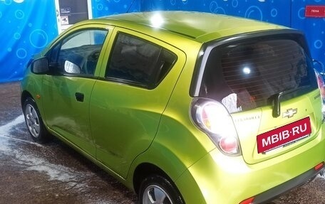 Chevrolet Spark III, 2012 год, 570 000 рублей, 4 фотография