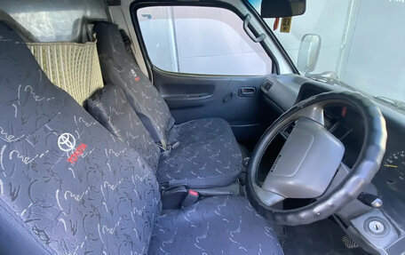 Toyota HiAce H100, 1995 год, 365 000 рублей, 9 фотография