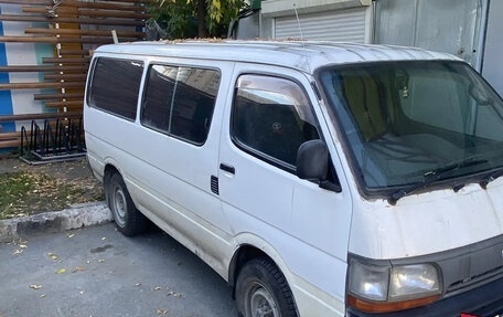 Toyota HiAce H100, 1995 год, 365 000 рублей, 2 фотография