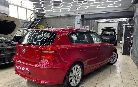 BMW 1 серия, 2010 год, 750 000 рублей, 2 фотография