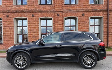 Porsche Cayenne III, 2014 год, 3 990 000 рублей, 2 фотография