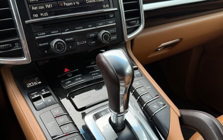 Porsche Cayenne III, 2014 год, 3 990 000 рублей, 19 фотография
