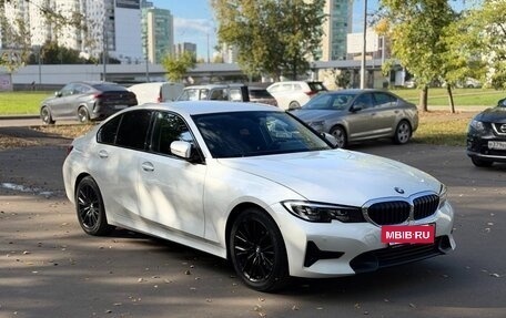 BMW 3 серия, 2019 год, 3 150 000 рублей, 2 фотография