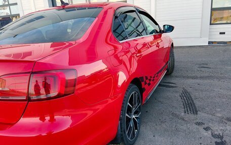 Volkswagen Jetta VI, 2013 год, 1 800 000 рублей, 6 фотография