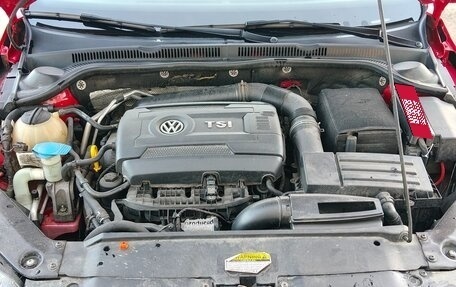 Volkswagen Jetta VI, 2013 год, 1 800 000 рублей, 16 фотография