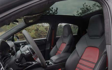 Porsche Cayenne III, 2021 год, 10 200 000 рублей, 15 фотография