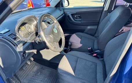 Skoda Fabia II, 2011 год, 379 000 рублей, 26 фотография
