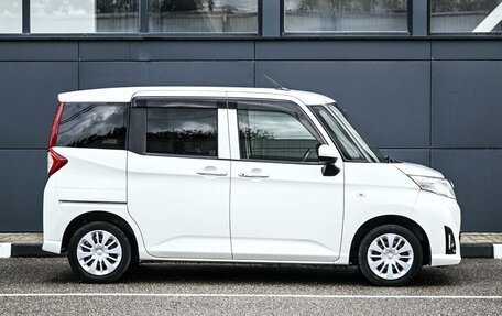 Toyota Roomy I, 2018 год, 1 109 000 рублей, 5 фотография