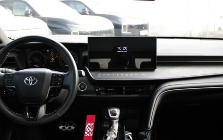 Toyota Camry, 2024 год, 3 550 000 рублей, 9 фотография