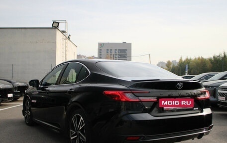 Toyota Camry, 2024 год, 3 550 000 рублей, 6 фотография