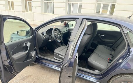 Volkswagen Polo VI (EU Market), 2010 год, 610 000 рублей, 13 фотография