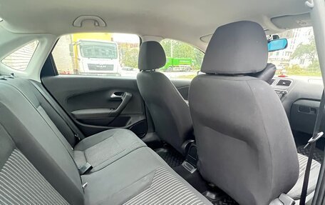 Volkswagen Polo VI (EU Market), 2010 год, 610 000 рублей, 21 фотография