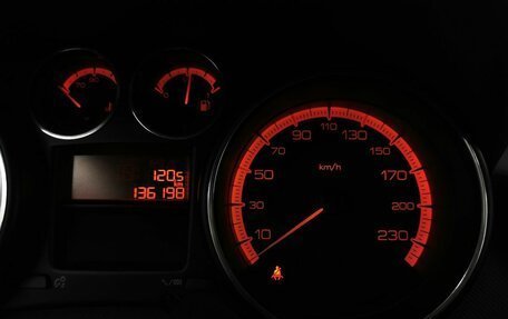 Peugeot 408 I рестайлинг, 2013 год, 565 000 рублей, 17 фотография