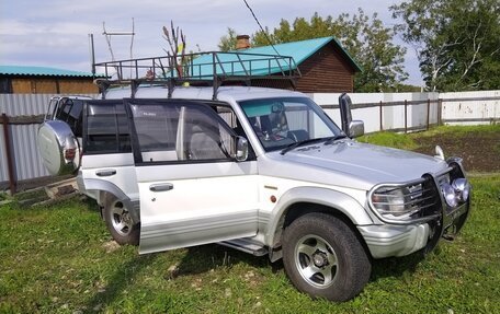 Mitsubishi Pajero III рестайлинг, 1994 год, 790 000 рублей, 5 фотография