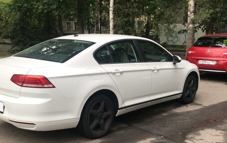 Volkswagen Passat B8 рестайлинг, 2018 год, 1 490 000 рублей, 6 фотография