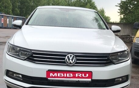 Volkswagen Passat B8 рестайлинг, 2018 год, 1 490 000 рублей, 4 фотография
