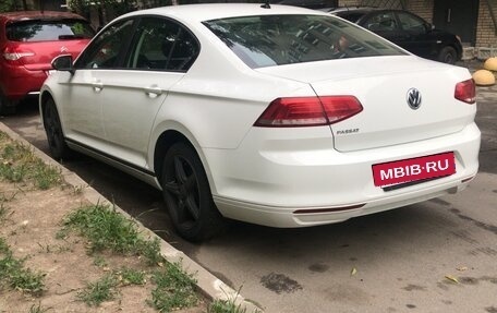 Volkswagen Passat B8 рестайлинг, 2018 год, 1 490 000 рублей, 7 фотография