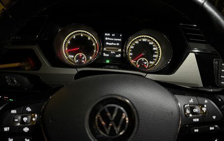 Volkswagen Touran III, 2022 год, 2 600 000 рублей, 5 фотография