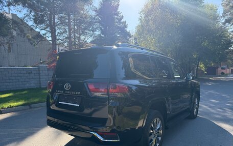 Toyota Land Cruiser, 2024 год, 14 300 000 рублей, 5 фотография