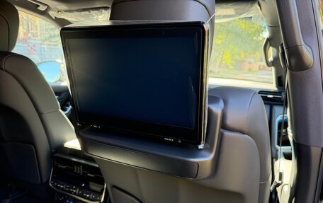 Toyota Land Cruiser, 2024 год, 14 300 000 рублей, 12 фотография