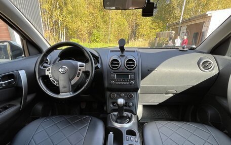 Nissan Qashqai, 2011 год, 999 900 рублей, 9 фотография